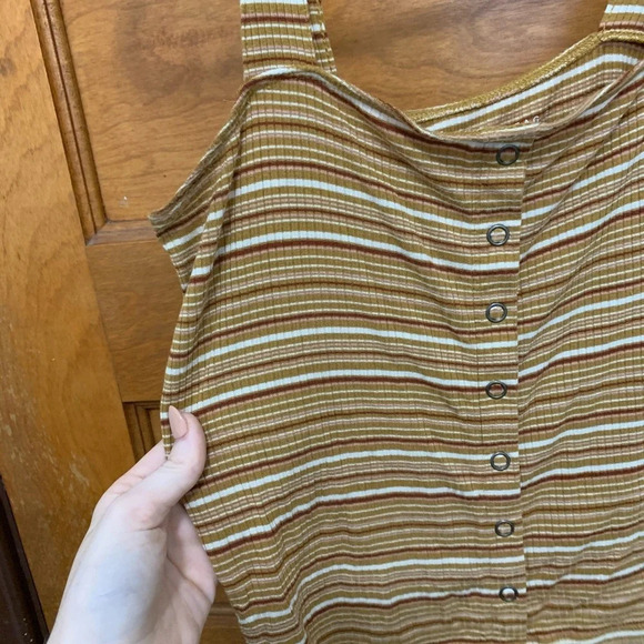 American Eagle Ribbed Tank - Picture 2 of 4